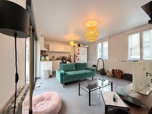 RABELAIS  Maison rénovée en 2020. 3 chambres  terrasse. Garage