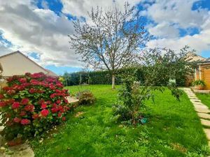 Vente Maison Viager à Noyen-sur-Sarthe (72430) : à vendre Viager / 73m² Noyen-sur-Sarthe