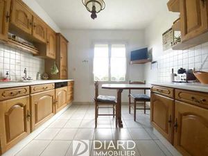 Vente Maison à La Chapelle-Erbrée (35500) : à vendre / 105m² La Chapelle-Erbrée