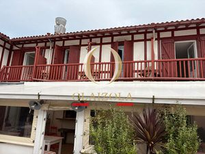 BIARRITZ/BIDART - HOTEL  Murs et Fonds