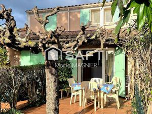 Rare sur le secteur  proche plage  MAZET de 35m2 - 2 chambres  avec jardin privatif  terra