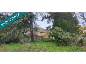 Beau terrain constructible  secteur calme