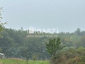 Terrain à batir à Loupes de 900m2 avec possibilité de réaliser 2 maisons en RT 2012