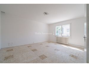 Appartement T4 lumineux de 85 m2 3 chambres Quartier rec