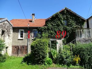 Vente ferme 7 pièces 250 m² à Vannaire (21400)  81 500 €