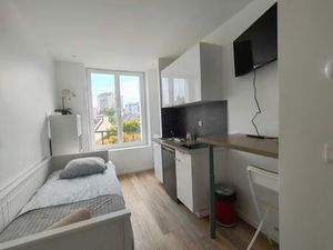 STUDIO MEUBLE-PROCHE BOULEVARD MONTAIGNE-LA2218