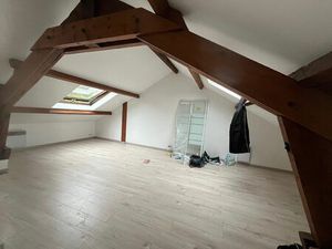 Appartement 1 pièces 25 m² à louer saint-cyr-l'école 78210 ? | ERA Immobilier