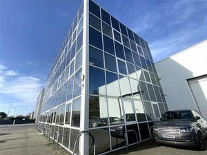 Location local d'activités TOULOUSE 2 165 m²