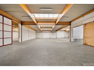 Commercieel te huur in Anzegem