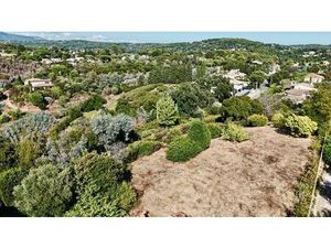 Terrain constructible 2130 m²