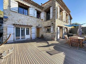 En Exclusivité- Rez-de-villa Magagnosc 4 pièce(s) 119 m2  2 chambres + possible d'en faire
