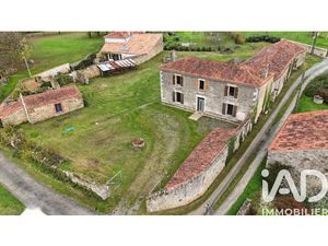 Vente maison 4 pièces 150 m² à L'Hermenault (85570)  118 500 €