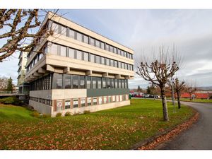 Achat Local Professionnel 100m² GUERET 23000