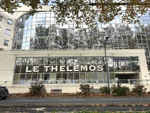 Location Local Professionnel 400m² LYON 9ème