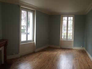 Location Appartement 3 pièces 72m² CHAMALIERES 63400