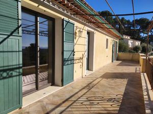 Lorgues  maison traditionnelle avec un appartement de 70 m²