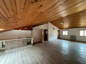 Location Appartement 2 pièces 76m² FLAYOSC 83780