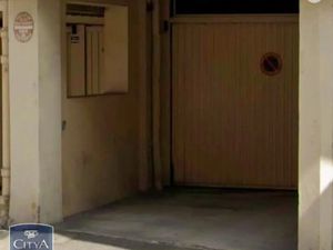 Parking à louer - Nice (06) - 111€