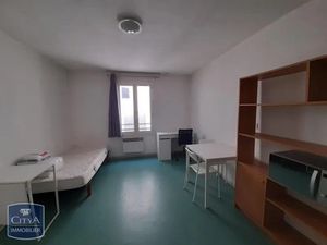 Appartement à louer 1 pièce 18.75 m² - Nîmes (30) - 419€