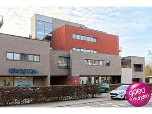 ZEER RUIM APP - 2 à 3 SLK - TERRAS - PARKING - KELDER - LIFT