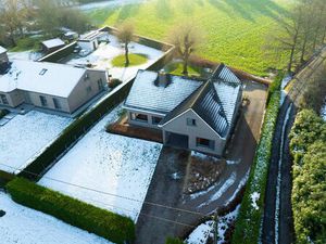 Ruime villa met prachtig uitzicht!