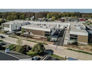 Zeer veelzijdige KMO-unit met goede zichtbaarheid