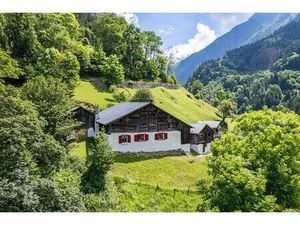 Ferme de pays à rénover