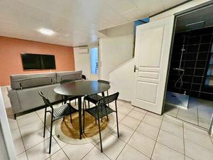 Maison de ville avec Deux Appartements Indépendants Idéal Investissement ou Résidence...