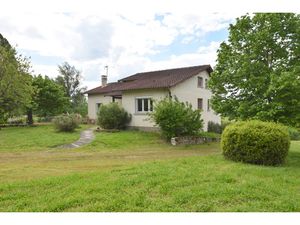 MAISON T4 140 m² sur sous-sol 1700 m² de terrain environ