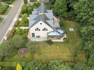 Villa te koop in Linden