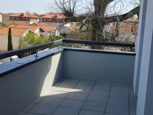 Location Appartement 1 pièce 38m² BAYONNE 64100