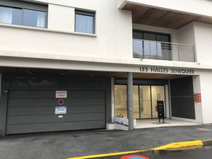 Location Parking FREJUS 83600
