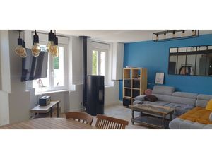 MAISON FAMILIALE AVEC GRAND TERRAIN ARBORE