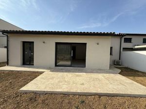 Villa de plain-pied confortable avec terrain piscinable à Béziers