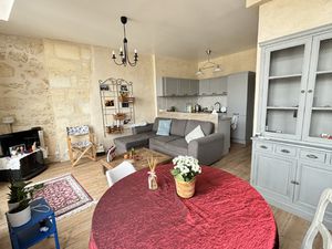 Location Appartement 2 pièces 38m² BORDEAUX 33000