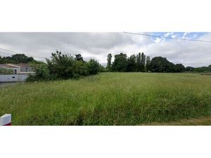 Vente terrain 800 m² La Clisse (17600)