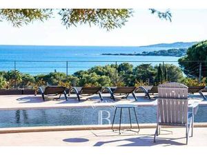 Maison à vendre 7 Pièces 200 m2 Sainte-Maxime - 4 250 000 &#8364;