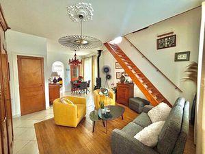 Vente maison 5 pièces  109.00m²  Saint