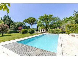 Mas avec piscine et terrain à vendre proche Isle sur la Sorgue