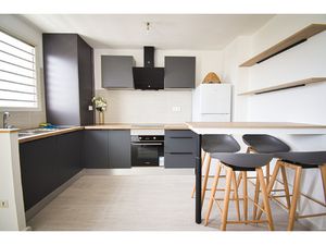 Location Appartement 3 pièces 58m² ST DENIS 97400