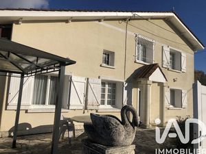 Vente maison 7 pièces 170 m² à Villegouge (33141)  282 000 €