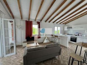 Jolie maison T3 récente meublée à louer dans la campagne de  Guadeloupe