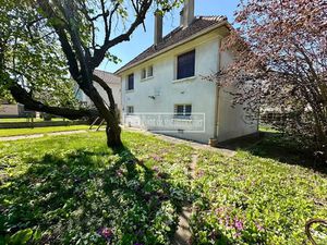 Vente maison 4 pièces 80 m² à Savigny-sur-Orge (91600)  299 000 €