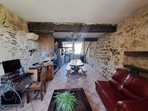 Maison de ville médiévale à rénover 135 m2