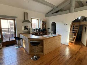 Bergerie plain-pied avec garage et jardin