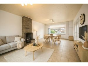 Huis te koop in De Pinte met 4 slaapkamers