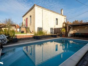 Vente maison 6 pièces 240 m² à Virelade (33720)  399 900 €