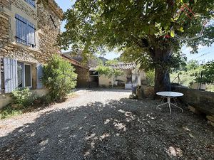 Vente maison 11 pièces 277 m² à Colonzelle (26230)  380 000 €