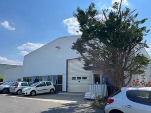 BATIMENT INDEPENDANT A LOUER - SAINT OUEN L'AUMONE