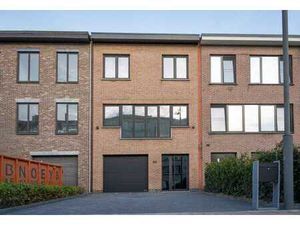 Huis te koop in Merksem met 3 slaapkamers